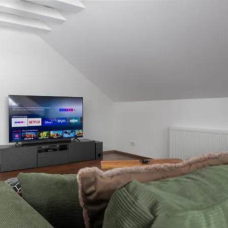 Lichterfuellte Erholungsoase Fuer Gross Und Klein Lägenhet